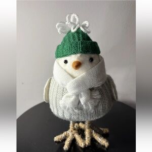 2018 Target Wonder Shop Featherly Friends Winter Bird Juniper Green Knit Hat